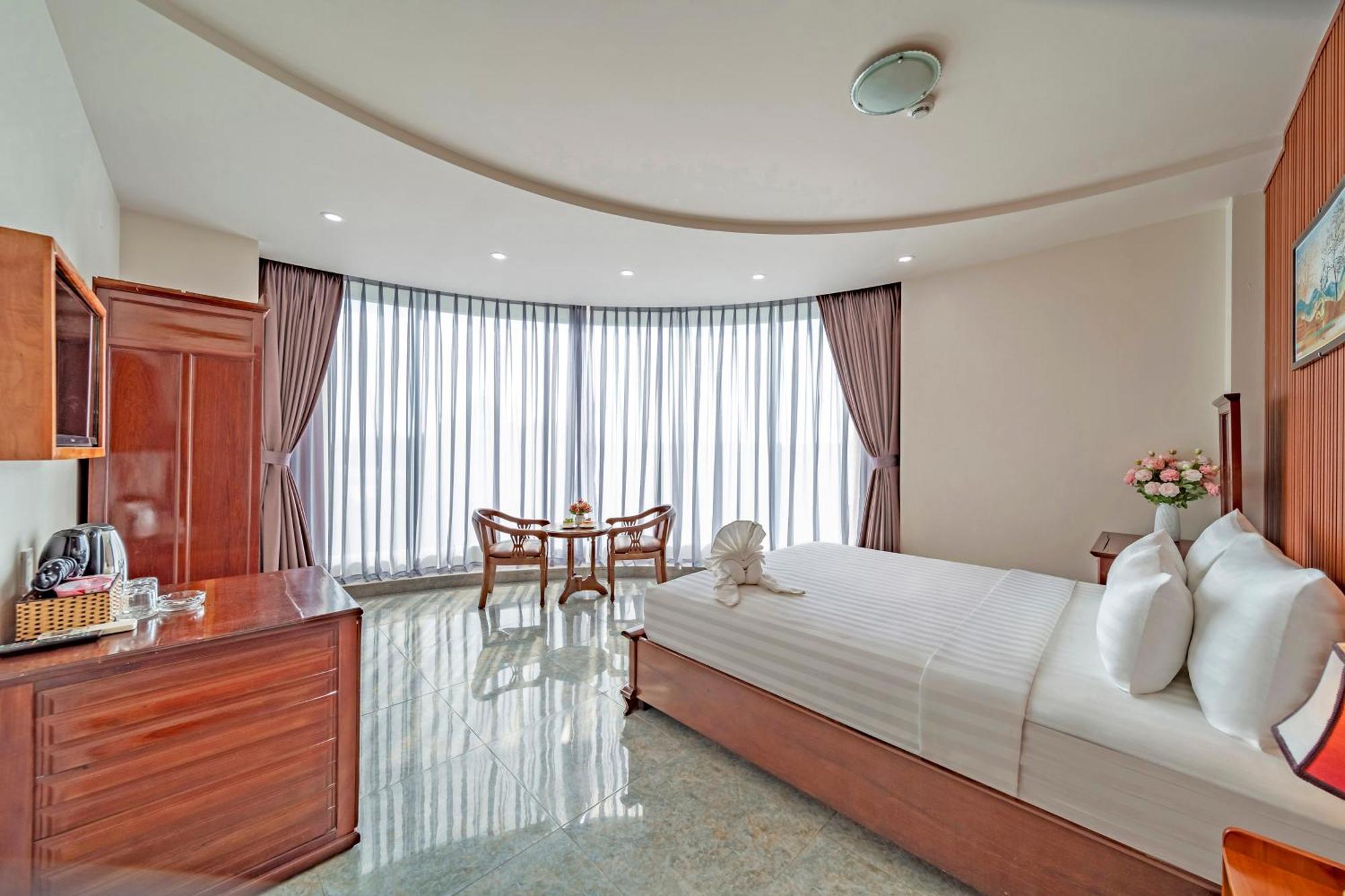 Venus Hotel Хошимин Екстериор снимка