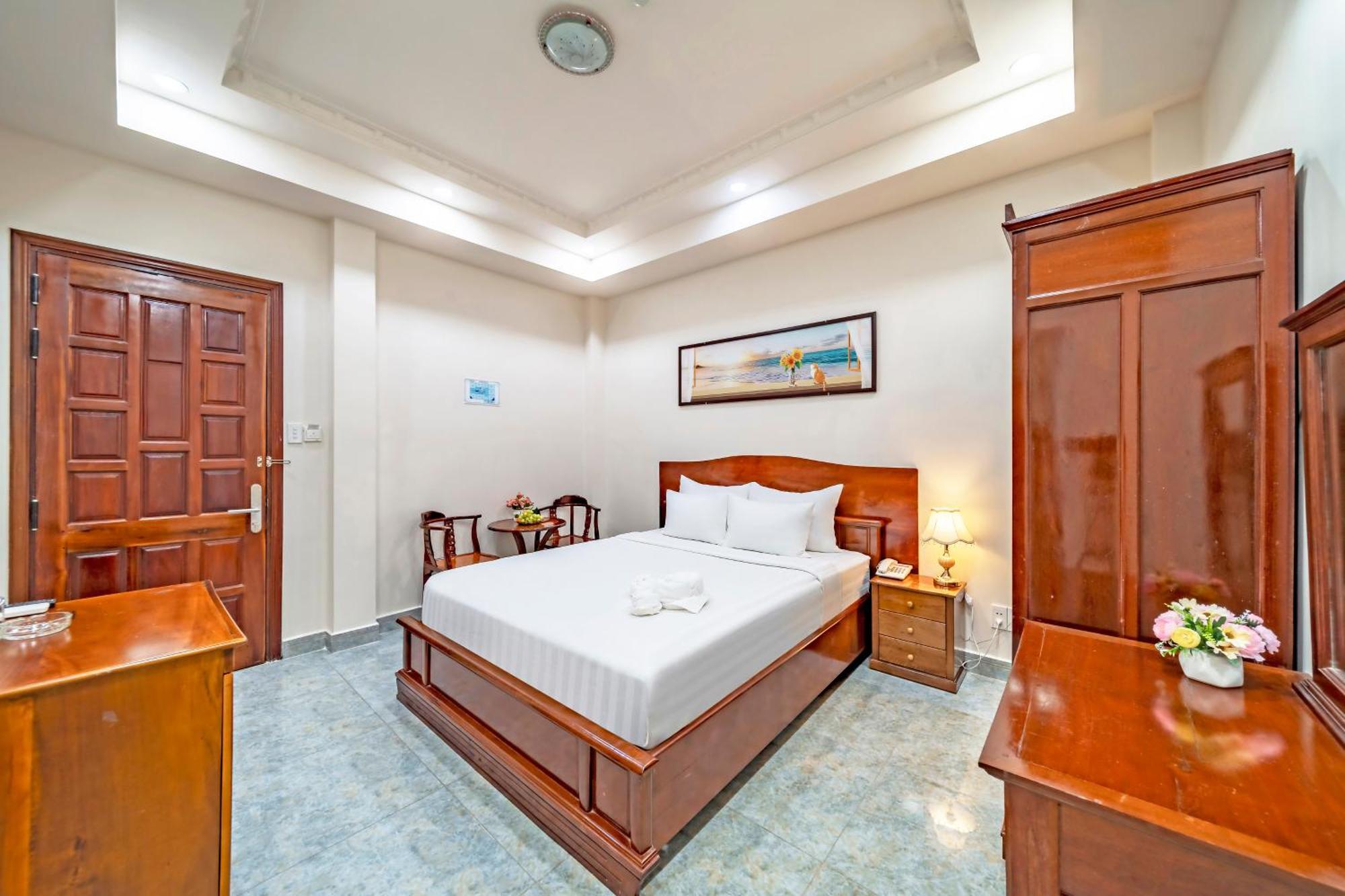 Venus Hotel Хошимин Екстериор снимка